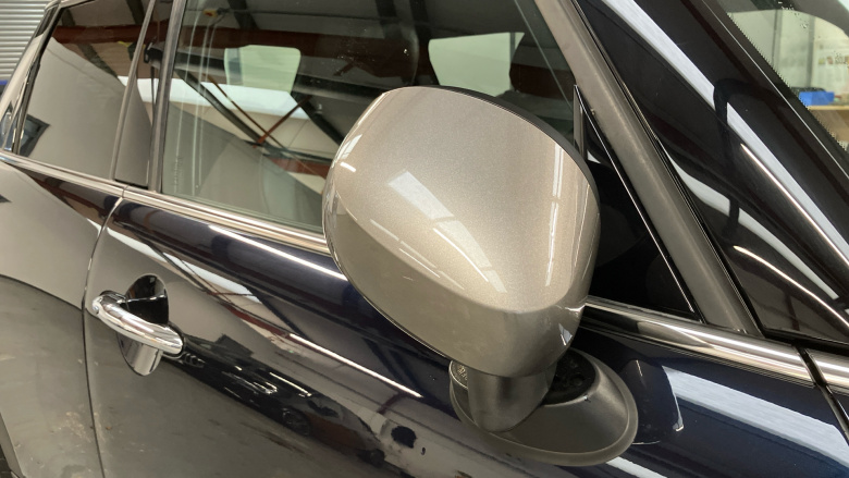 MINI Hatchback 1.5 Cooper Exclusive 5dr Auto Petrol Hatchback